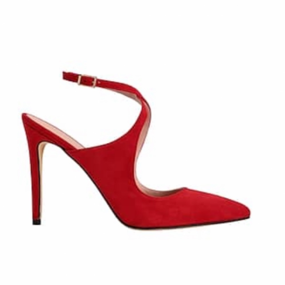Brand new in the box 8 by YOOX pumps size 38. Made in Italy